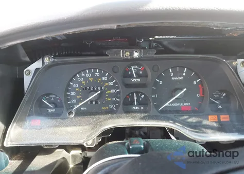 1995 Ford Thunderbird Lx z USA, uszkodzony, nr VIN 1FALP62W8SH204262